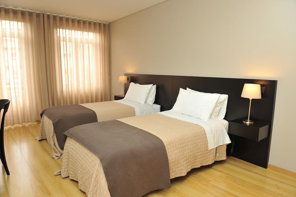 Pensao Santo Antonio Hotel Vila Nova de Famalicão Cameră foto